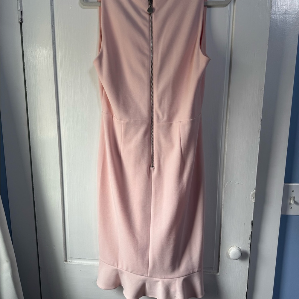 Elegant Pink Sleeveless Dress